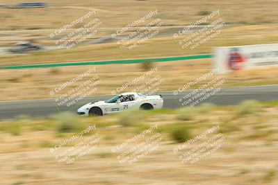 media/May-31-2025-CalClub SCCA (Sat) [[2c1a04e1ee]]/Race/Group 4/Turn 4b/